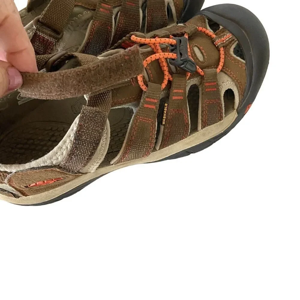 Keen Newport Sandals Washable Youth Size 6 Women Size 8